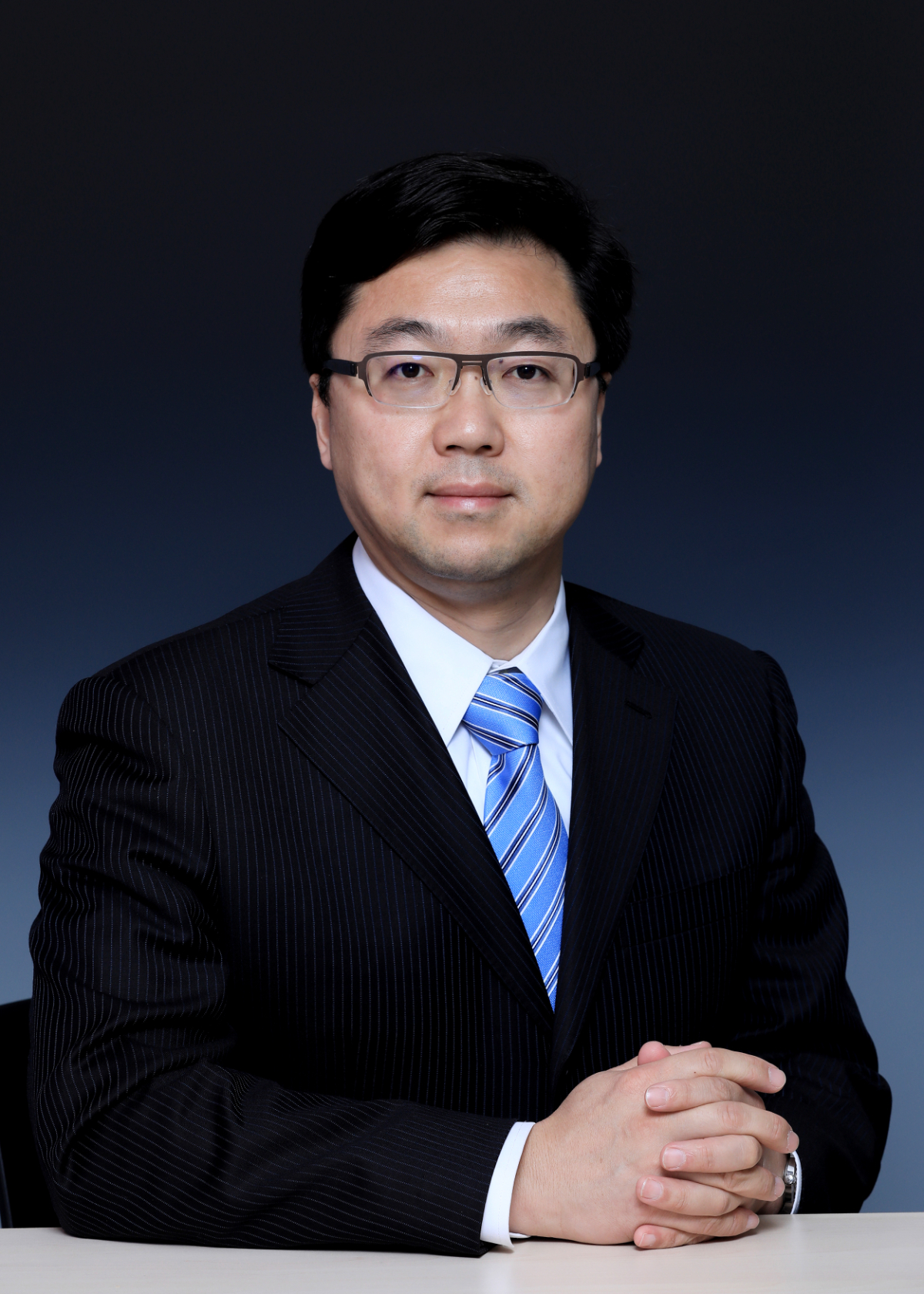吴华强.jpg